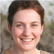 Enseignant de Niveau BAC à Rouen, Encourageant l'Excellence et la Confiance en Soi